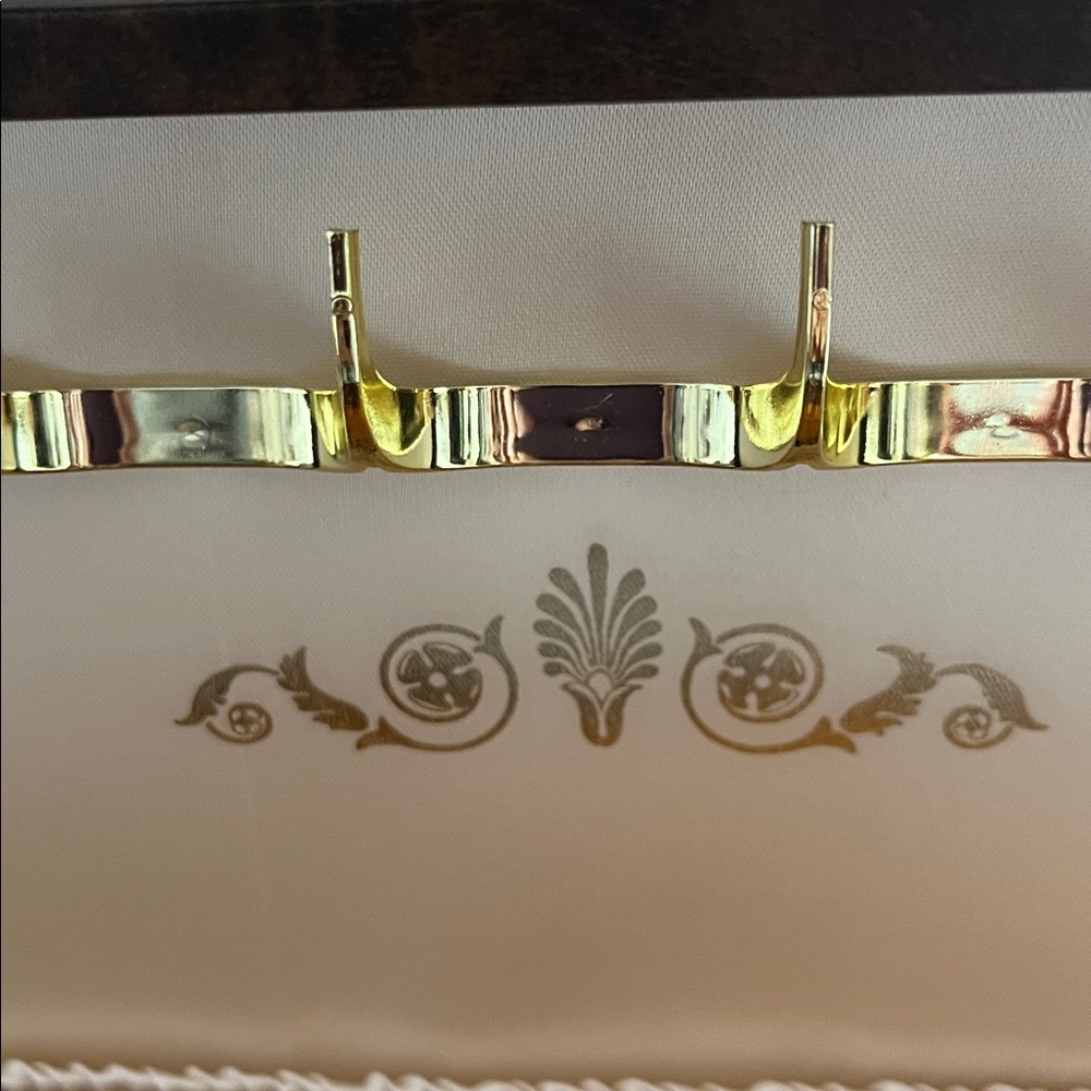 Vintage Leatherette Gold Tooled Brown Three Tiered Jewelry Box - Picture 3 of 13